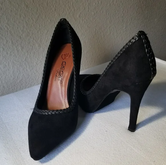 Sexy black pumps - Picture 3 of 8